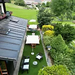 Hotel Lambrecht 2*