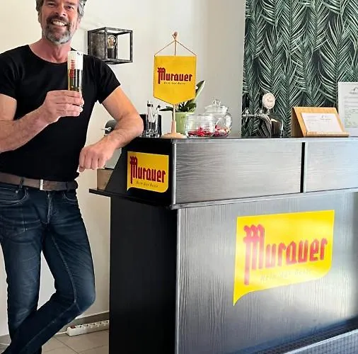 Lambrecht فندق 2*